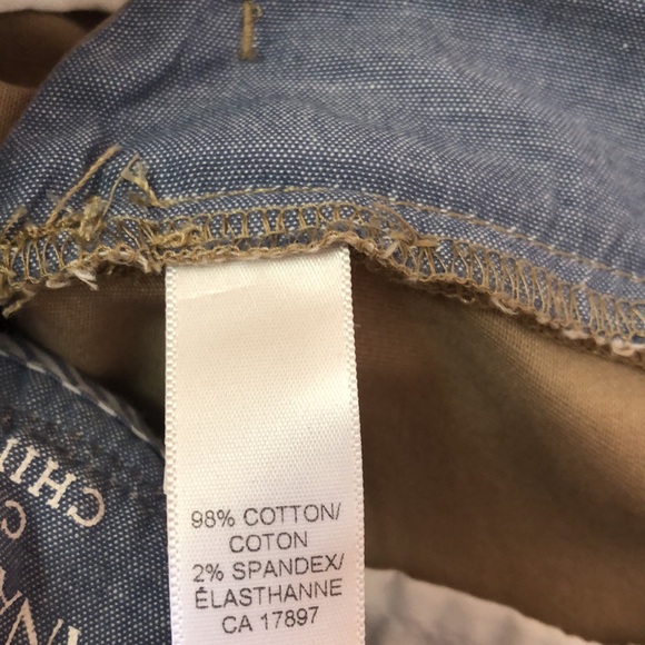 Banana Republic City Chino Khaki Shorts - Picture 6 of 6